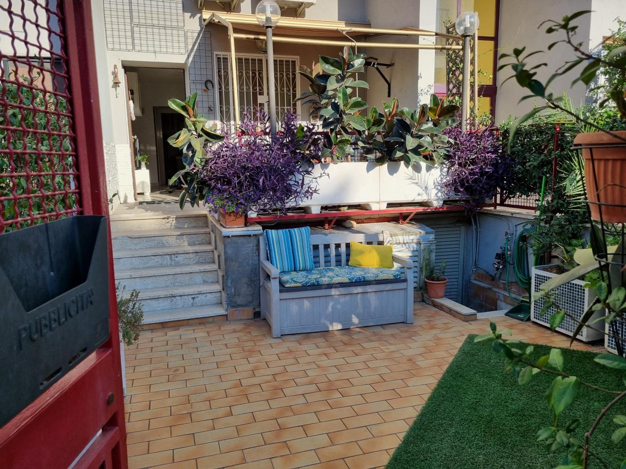Intero Appartamento Con Giardino E Parcheggio روما المظهر الخارجي الصورة